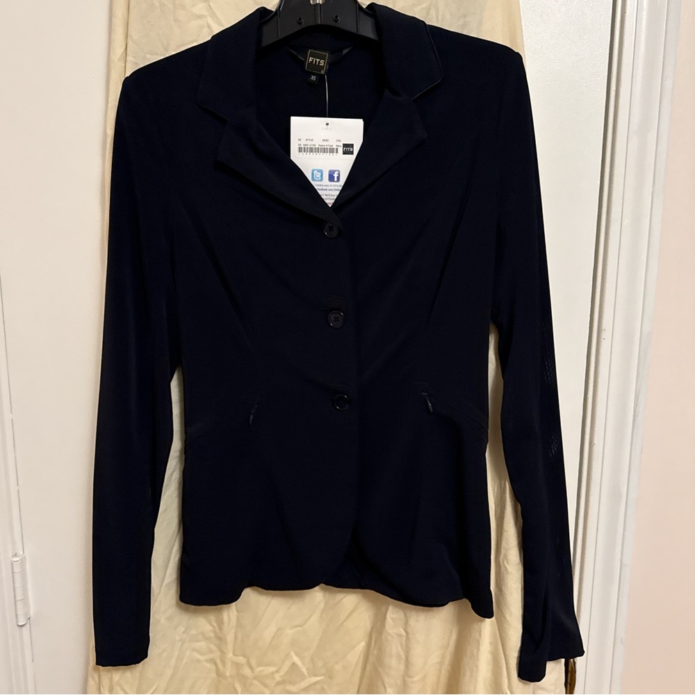 FITS Zephyr mesh show coat